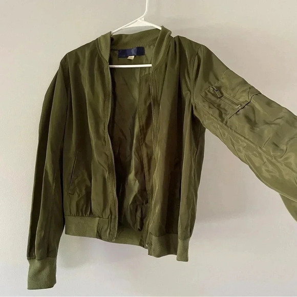 Francescas Olive Bomber Jacket Womens Size 2 Military Chic Streetwear - Picture 1 of 5